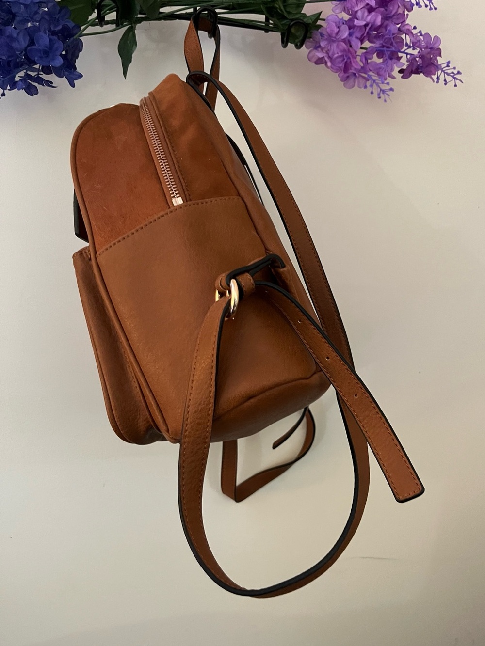 LC Lauren Conrad Brown Faux Leather Heart Charm Backpack - Picture 3 of 10